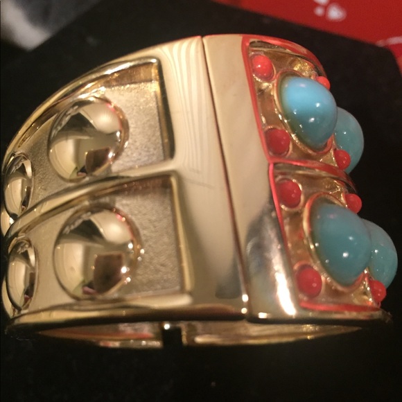 🛍2 for $35🛍NWOT Gold bracelet, teal green and coral stones - Picture 5 of 6